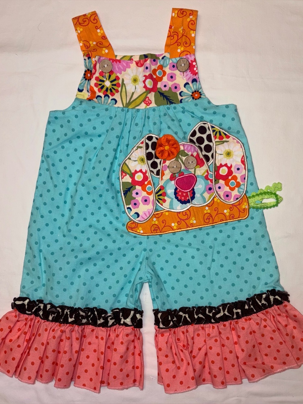 Boutique Ruffle leg romper with colorful Puppy appliqué sz 12 months EUC